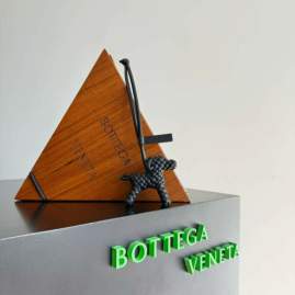 Picture of Bottega Veneta Handbags _SKUfw216498460fw
